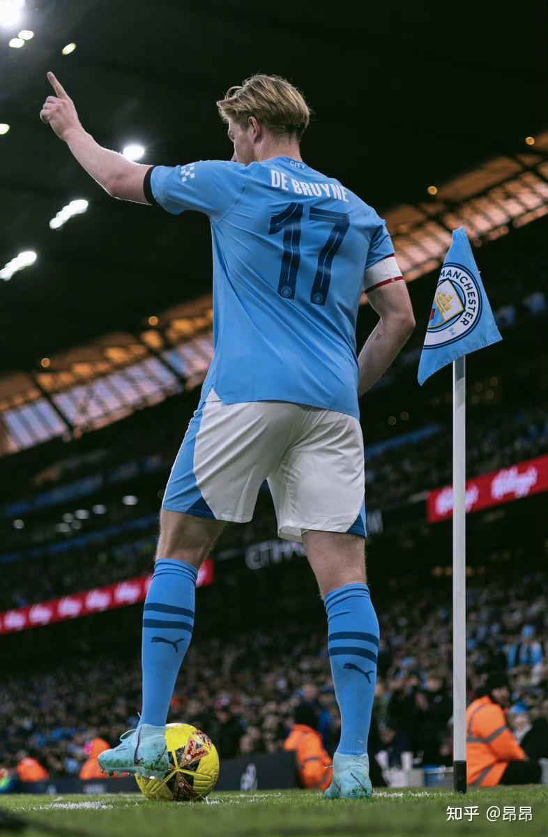 塞维主席：那不勒斯从未提交胡安卢的新报价，他们在误导球员