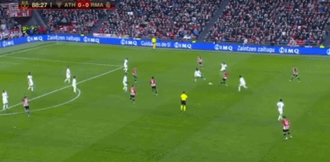 [图]詹姆斯复出砍11+12东契奇37+10 湖人逆转爵士马尔卡宁33+7弗拉格26+10 爵士险胜独行侠