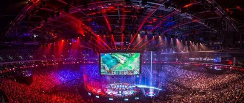 随着比赛的 随着比赛的